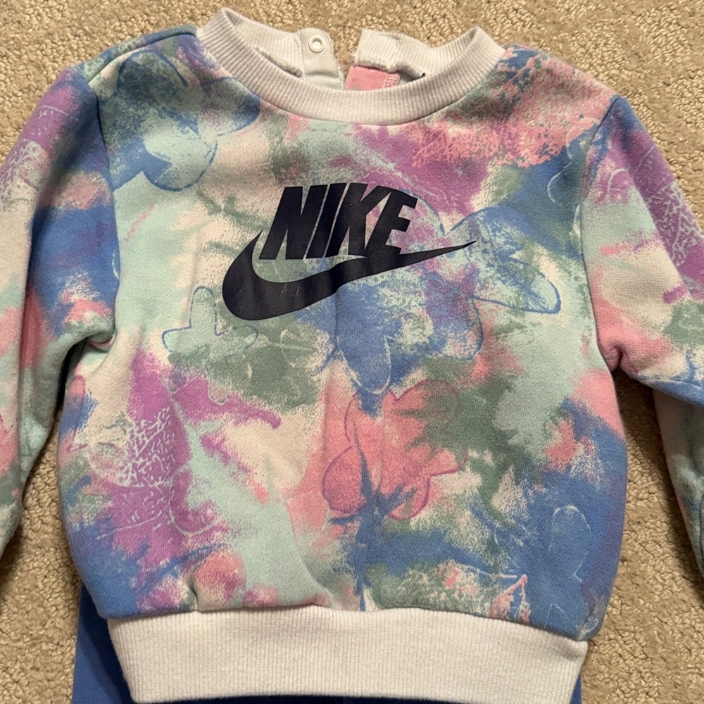 Nike Pastel Tie-Dye Crewneck